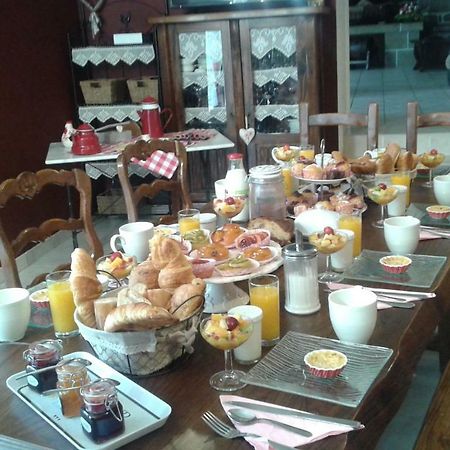 La Gerbaudiere Chambres&Table D Hotes Proche Mont Saint Michel Cuisine Maison Notre-Dame-du-Touchet ภายนอก รูปภาพ